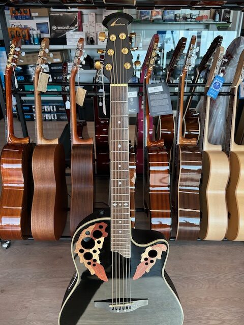 OVATION CELEBRITY CS247